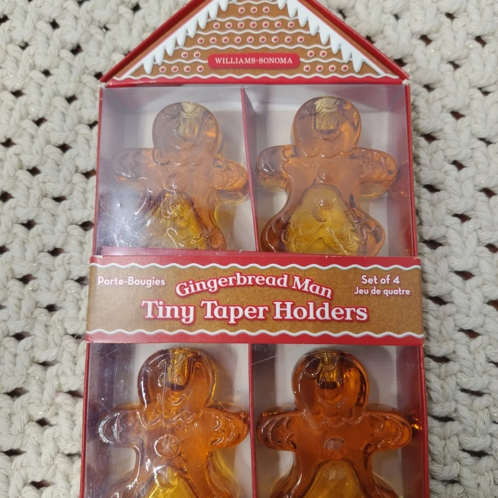 WILLIAMS-SONOMA -New Set of 4 GINGERBREAD MAN Taper Holders for 1/2
